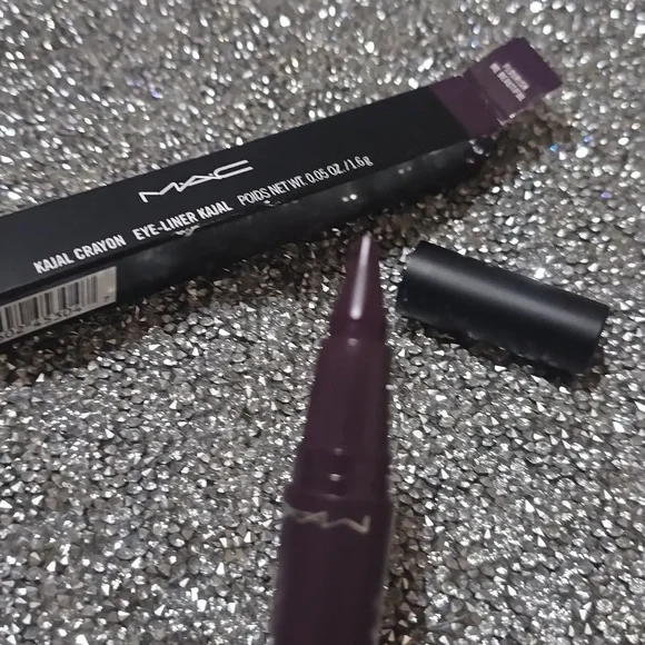 ❇️🧚♀️FLOURISH ME BEAUTIFUL Mac RARE Kajal Crayon Eyeliner NWT - Picture 5 of 6